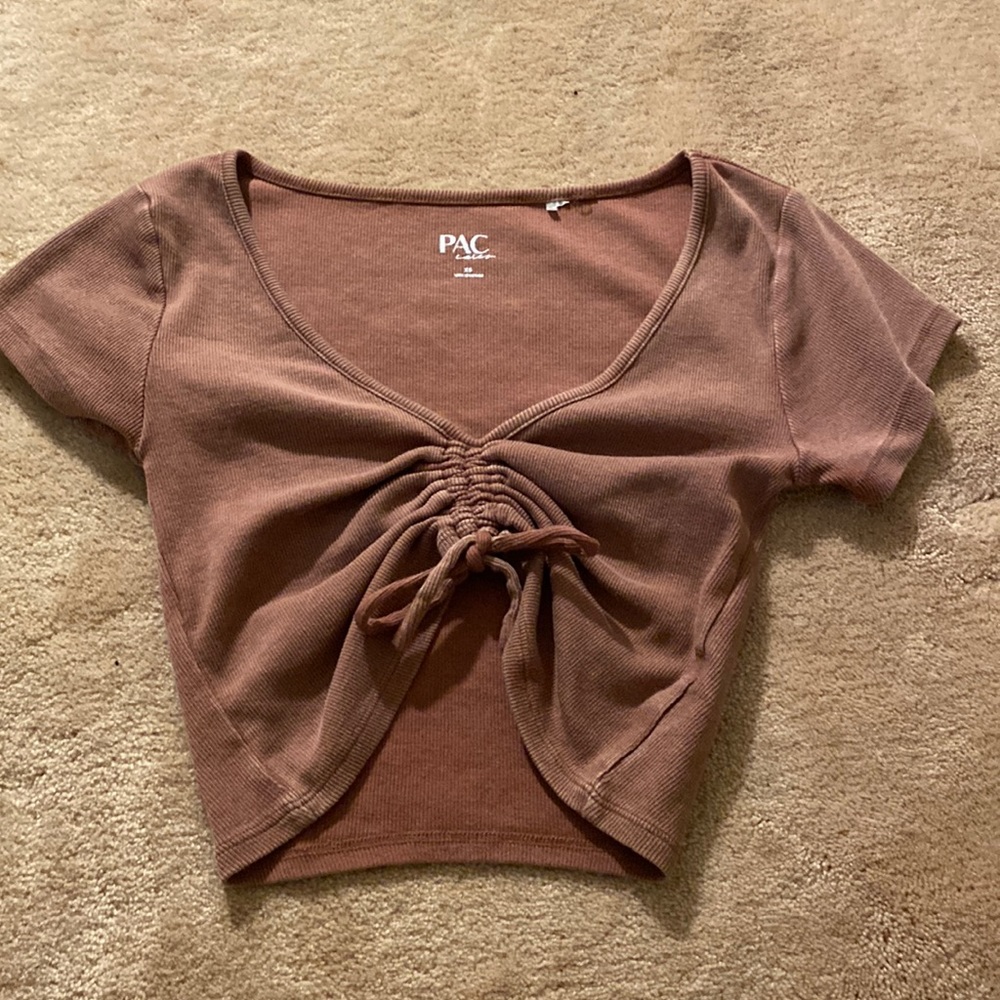 Pacsun cropped shirt